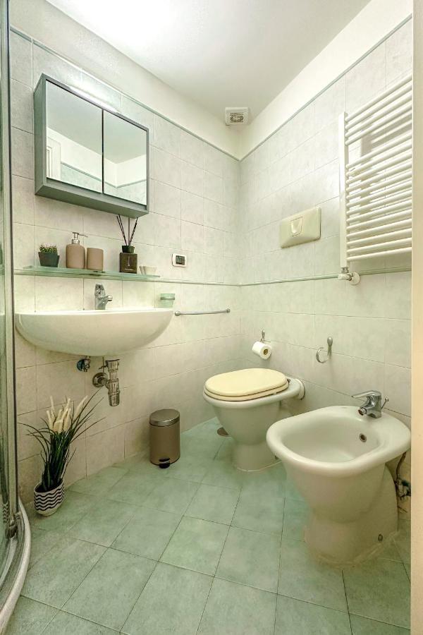 4 Giornate Apartment 那不勒斯 外观 照片